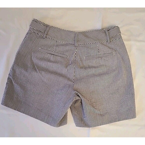 Ann Taylor Seersucker Dress Chino Shorts Women's Size 4 Pockets Stripe Zip Fly - Picture 5 of 7